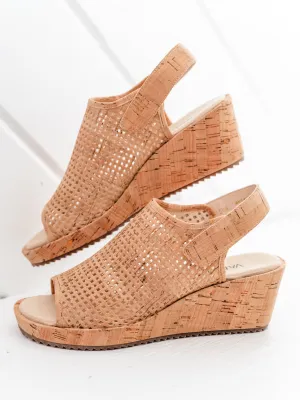 Cilla in Natural Cork by Vaneli