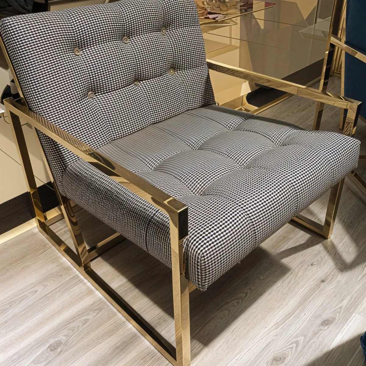 Sellam Accent Chair